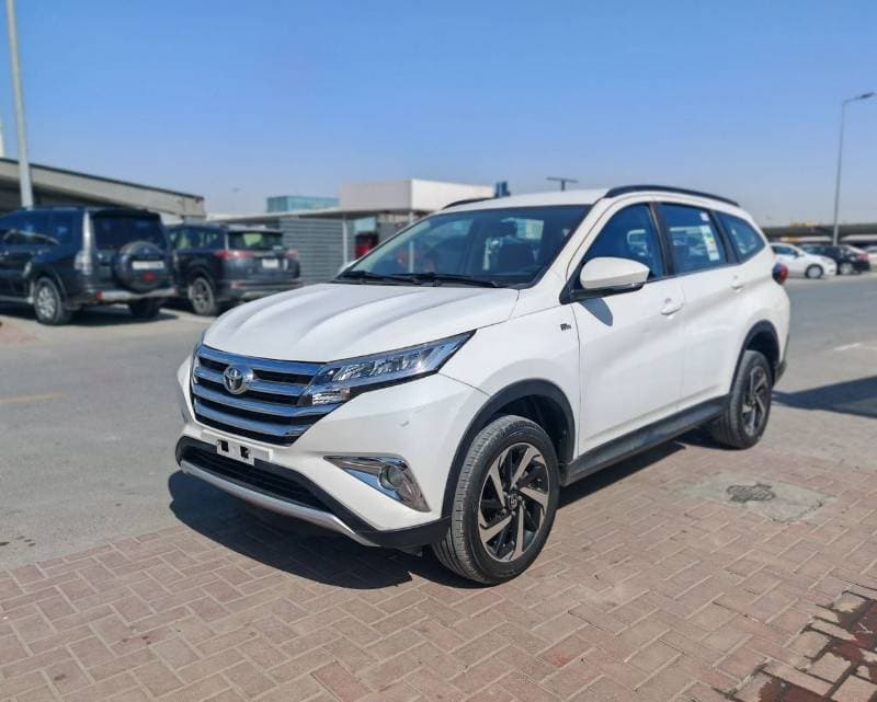 2021 Toyota Rush EX thumbnail 8