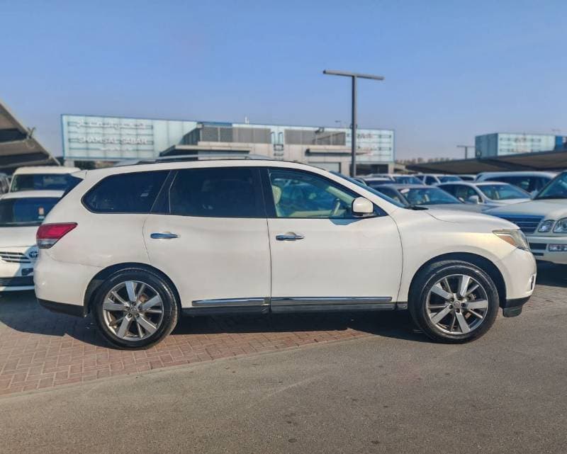 2015 Nissan Pathfinder CLASSIC XE thumbnail 7