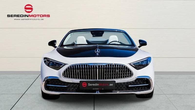 2025 Mercedes Maybach S680 Maybach thumbnail 3