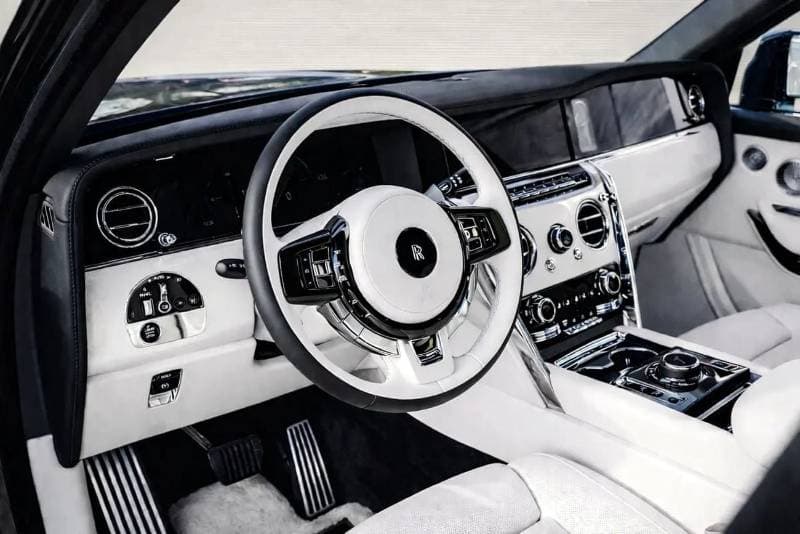 2026 Rolls Royce Cullinan BLACK BADGE thumbnail 6
