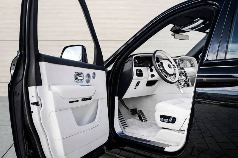 2026 Rolls Royce Cullinan BLACK BADGE thumbnail 8