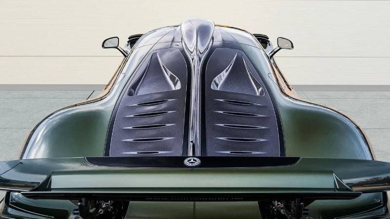 2025 Mercedes Benz AMG ONE thumbnail 8