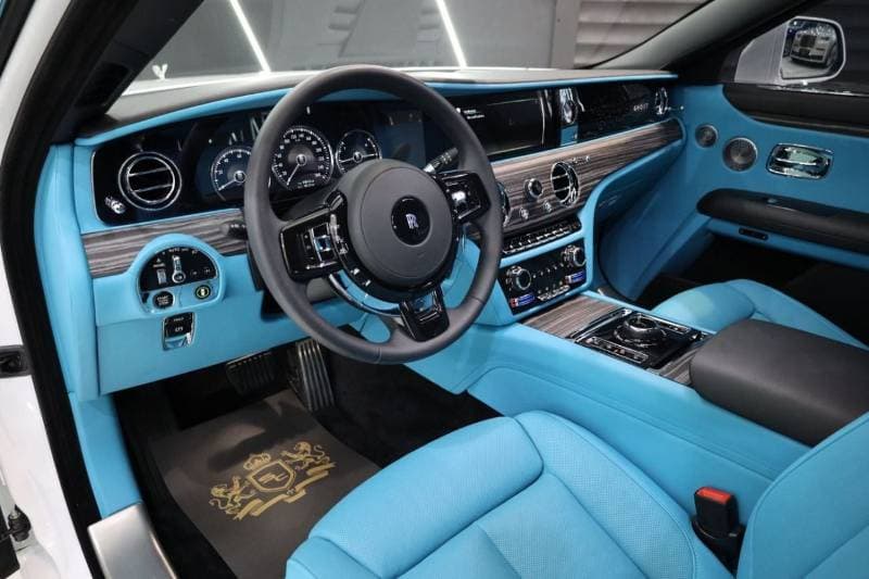 2023 Rolls Royce Ghost STANDARD thumbnail 4