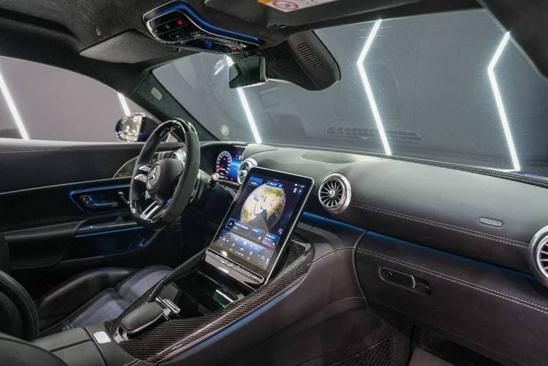 2024 Mercedes Benz AMG GT 63 thumbnail 8