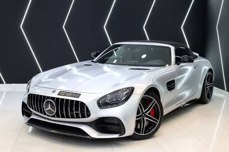 2018 Mercedes Benz AMG GT C thumbnail 2