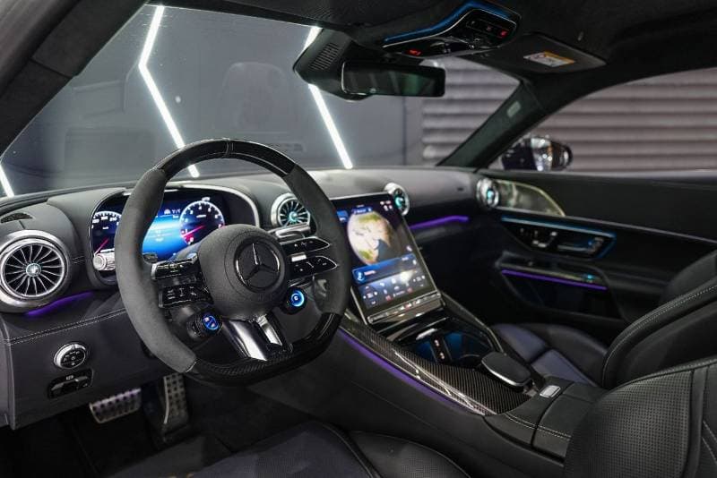2024 Mercedes Benz AMG GT 63 thumbnail 5