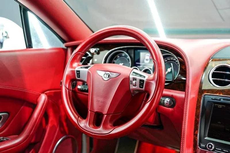 2014 Bentley Continental GT thumbnail 5