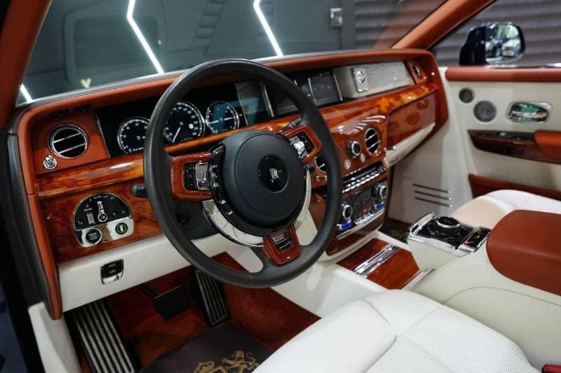 2022 Rolls Royce Phantom Standard thumbnail 5