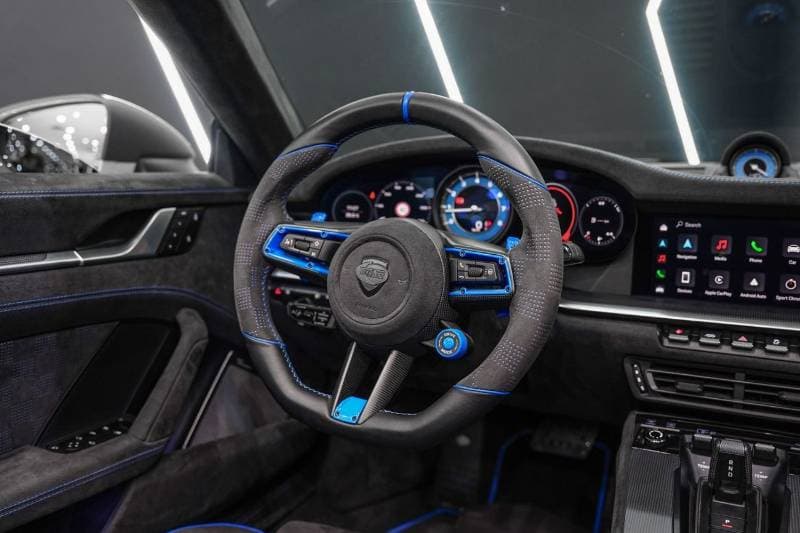 2024 Porsche 911 TURBO S thumbnail 4