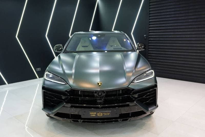 2025 Lamborghini Urus SE thumbnail 2