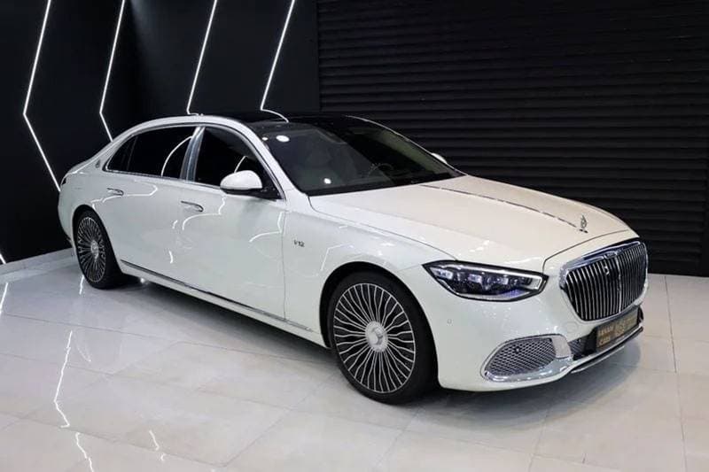 2022 Mercedes Maybach S680 Maybach Maybach thumbnail 3