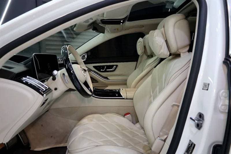 2022 Mercedes Maybach S680 Maybach Maybach thumbnail 6