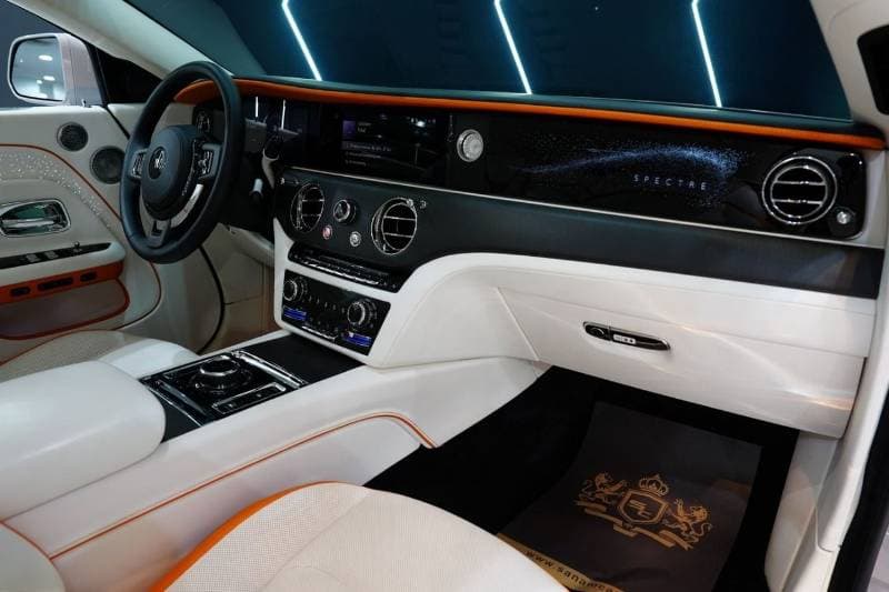 2024 Rolls Royce Spectre thumbnail 8