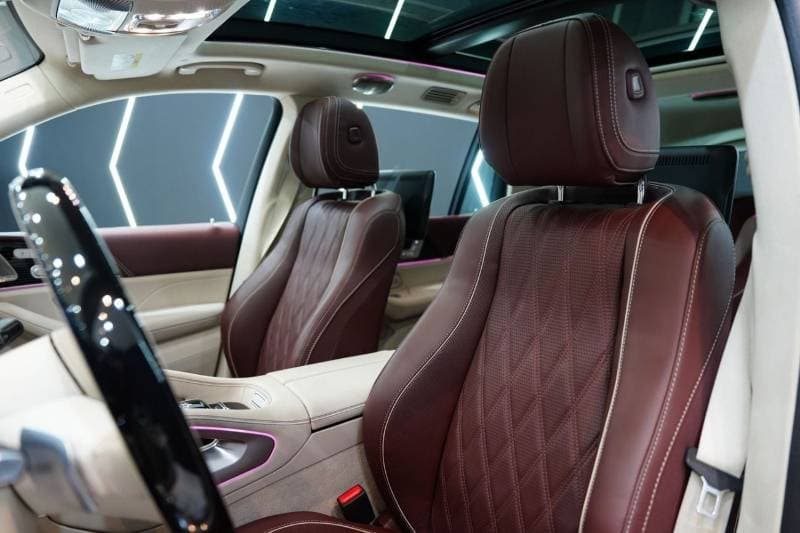 2024 Mercedes Benz 600 Maybach thumbnail 6