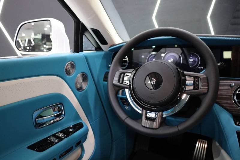 2025 Rolls Royce Spectre STANDARD thumbnail 4