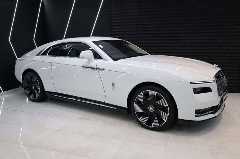 2025 Rolls Royce Spectre STANDARD thumbnail 3