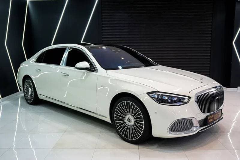 2022 Mercedes Maybach S680 Maybach Maybach thumbnail 3