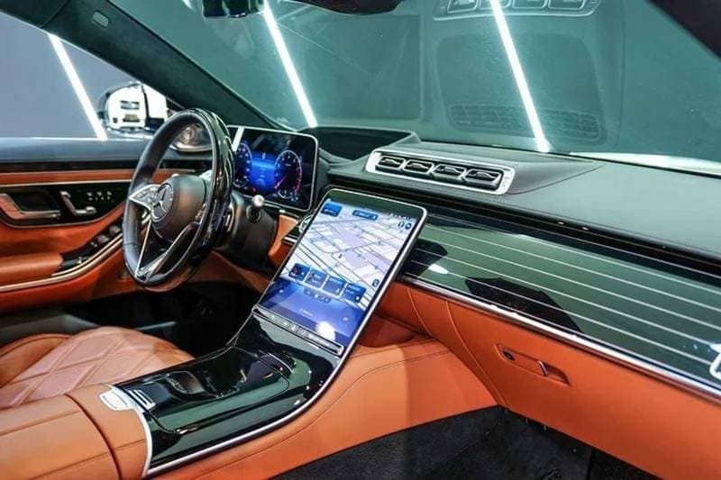 2022 Mercedes Maybach S680 Maybach Maybach thumbnail 8