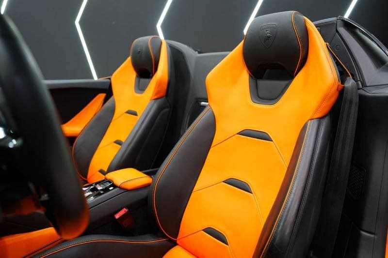 2023 Lamborghini Huracan EVO SPYDER thumbnail 7