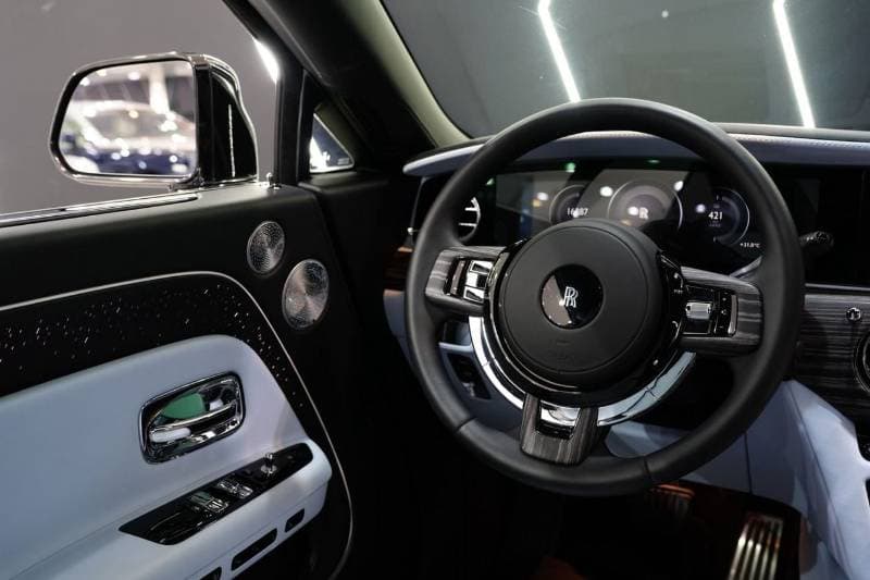 2024 Rolls Royce Spectre STANDARD thumbnail 4