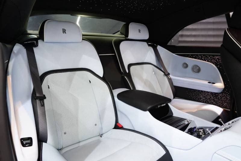 2024 Rolls Royce Spectre STANDARD thumbnail 8