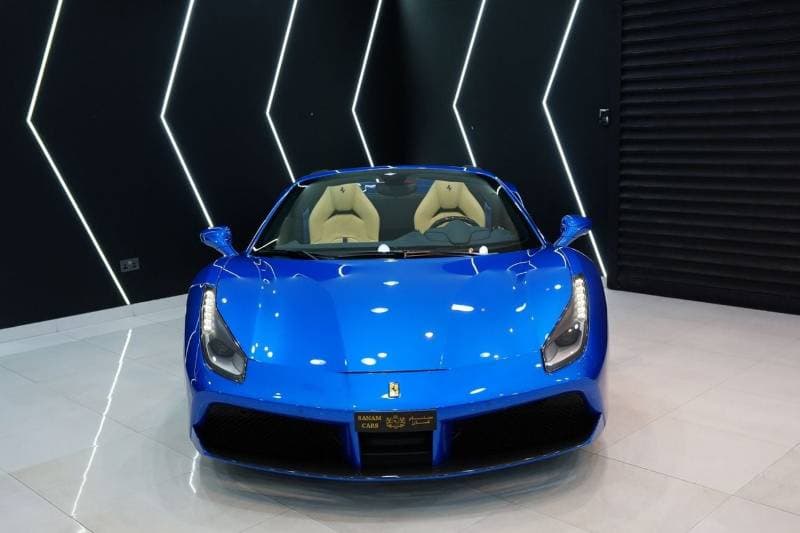 2017 Ferrari 488 Spider STANDARD thumbnail 3