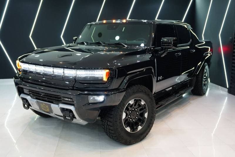 2024 GMC Hummer EV thumbnail 3