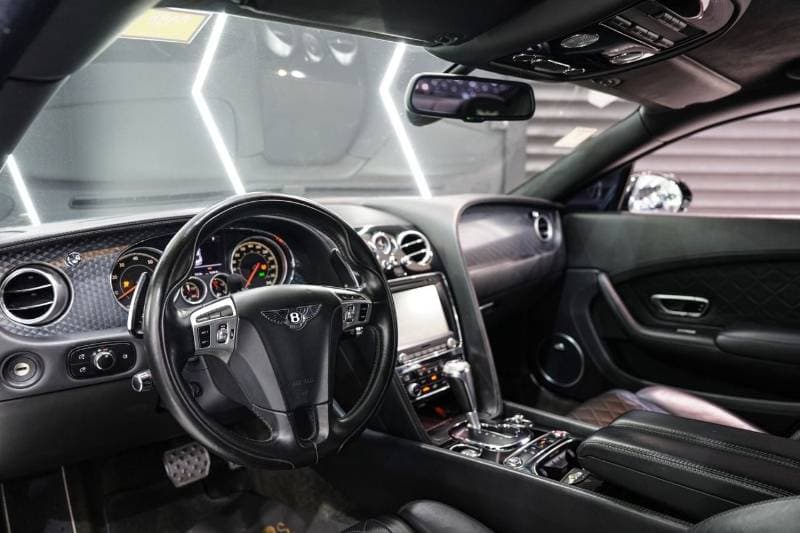 2016 Bentley Continental GT thumbnail 4