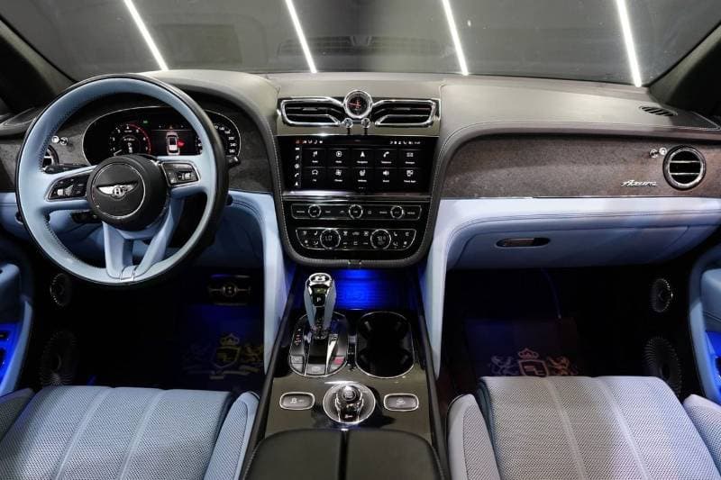 2025 Bentley Bentayga Azure thumbnail 7