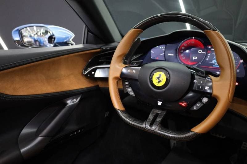 2022 Ferrari SF90 Spider thumbnail 5