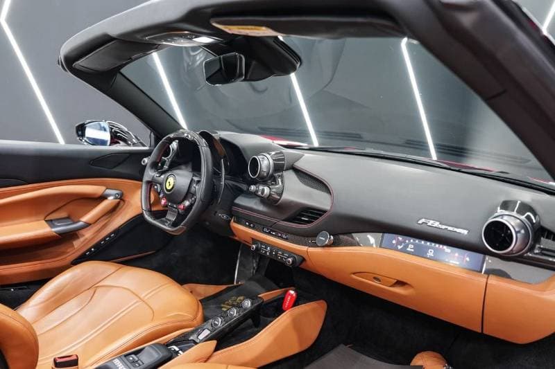 2021 Ferrari F8 Spider Spider thumbnail 8