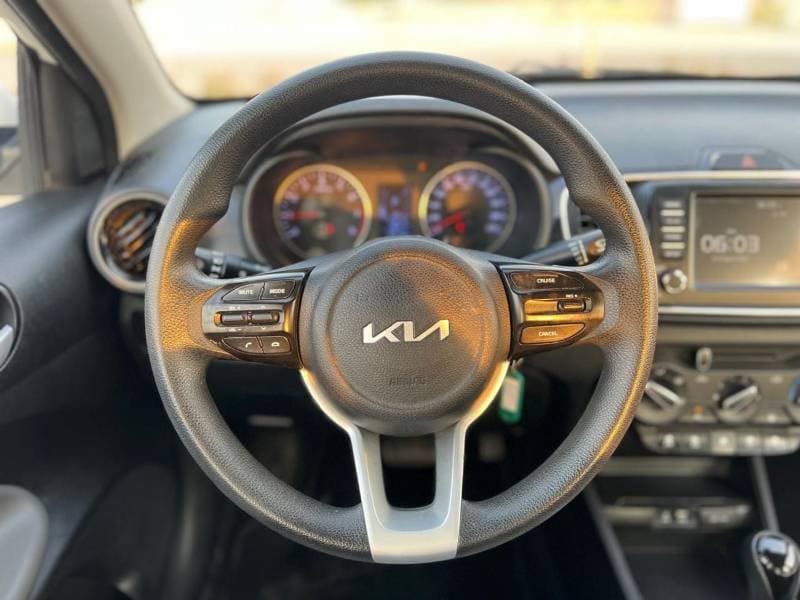 2022 Kia Pegas GL thumbnail 7