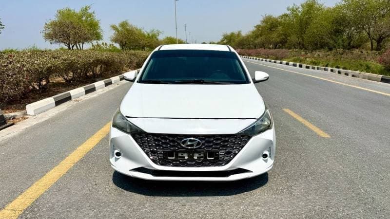 2022 Hyundai Accent GL thumbnail 2