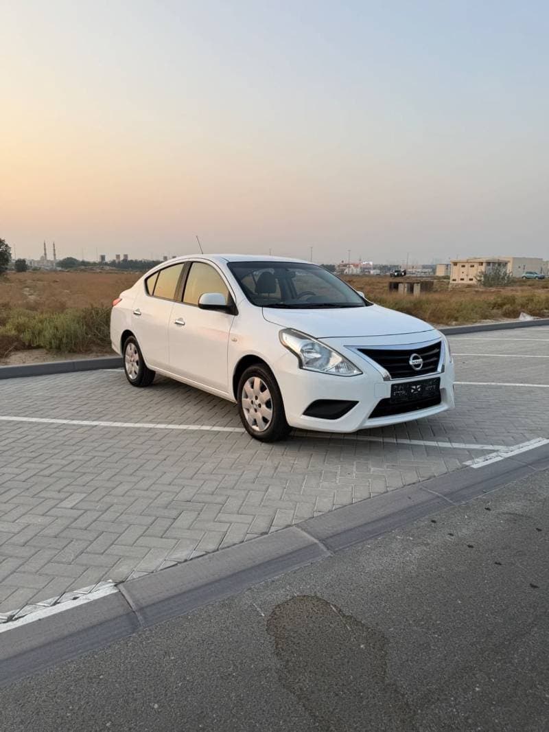 2022 Nissan Sunny SV thumbnail 3