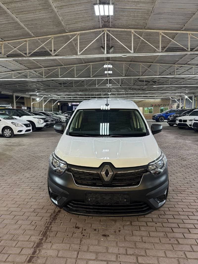 2024 Renault Express DCI thumbnail 3