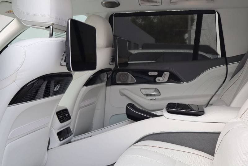 2024 Mercedes Maybach GLS600 Maybach thumbnail 5