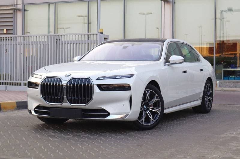 2026 BMW 735i EXCELLENCE