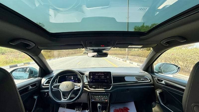 2022 Volkswagen T ROC R LINE thumbnail 8