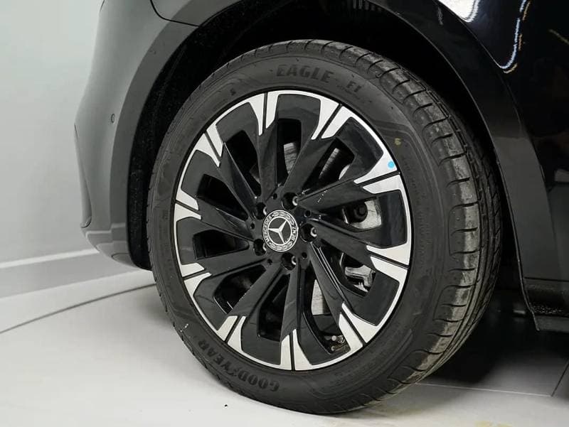 2026 Mercedes Benz V300 AVANTGARDE thumbnail 8