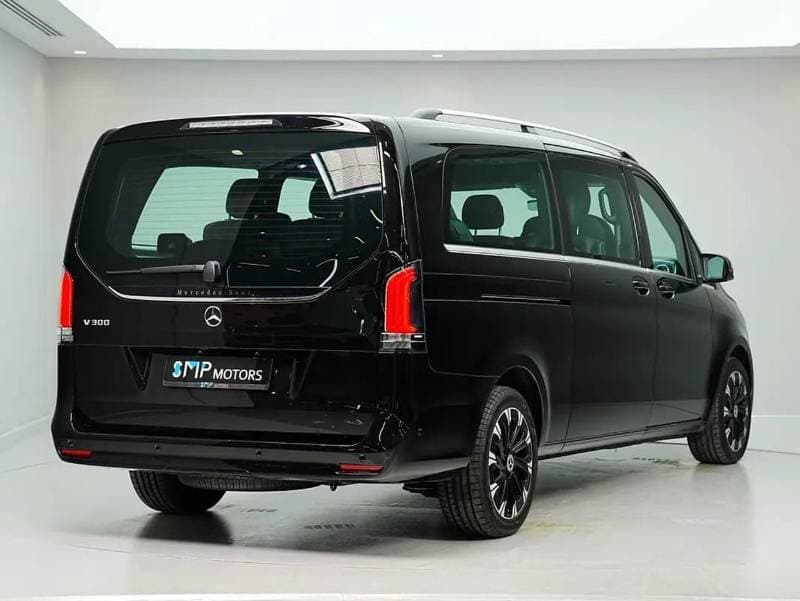 2026 Mercedes Benz V300 AVANTGARDE thumbnail 6