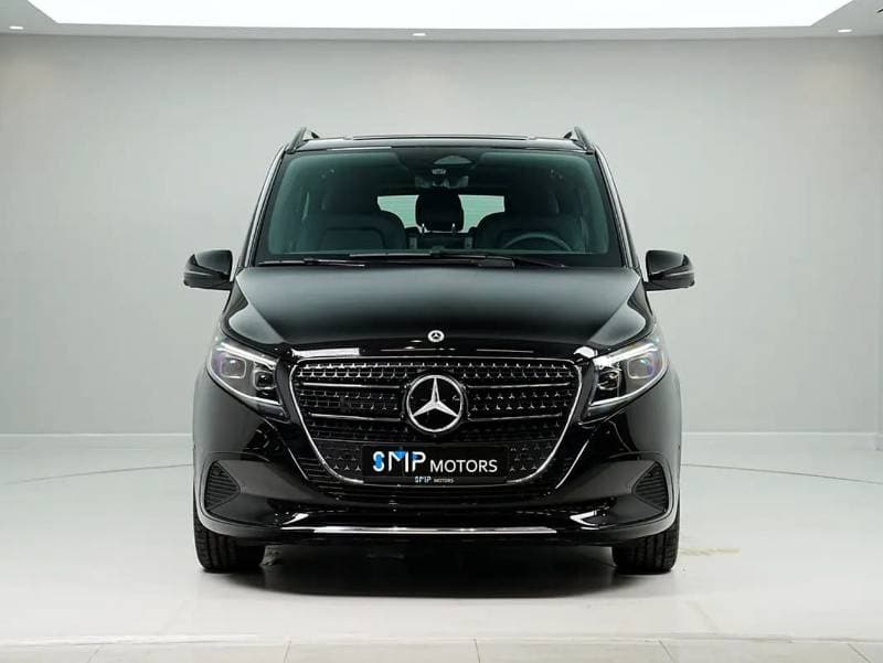 2026 Mercedes Benz V300 AVANTGARDE thumbnail 2