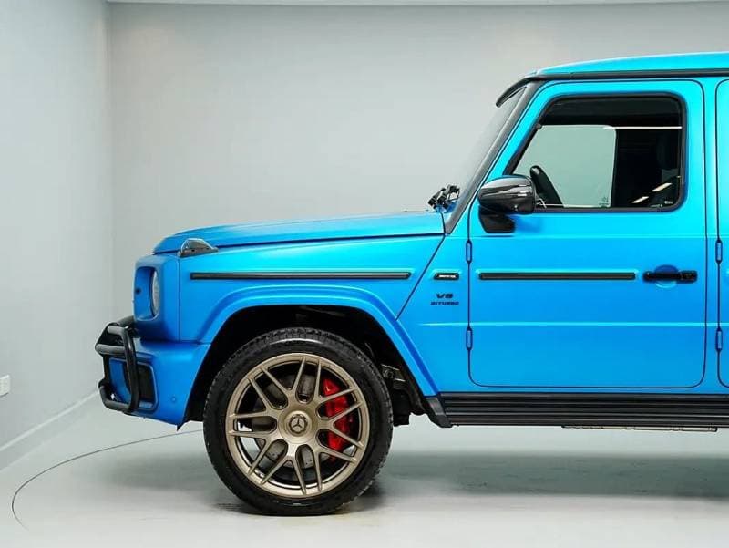 2025 Mercedes Benz G63 AMG STANDARD thumbnail 4