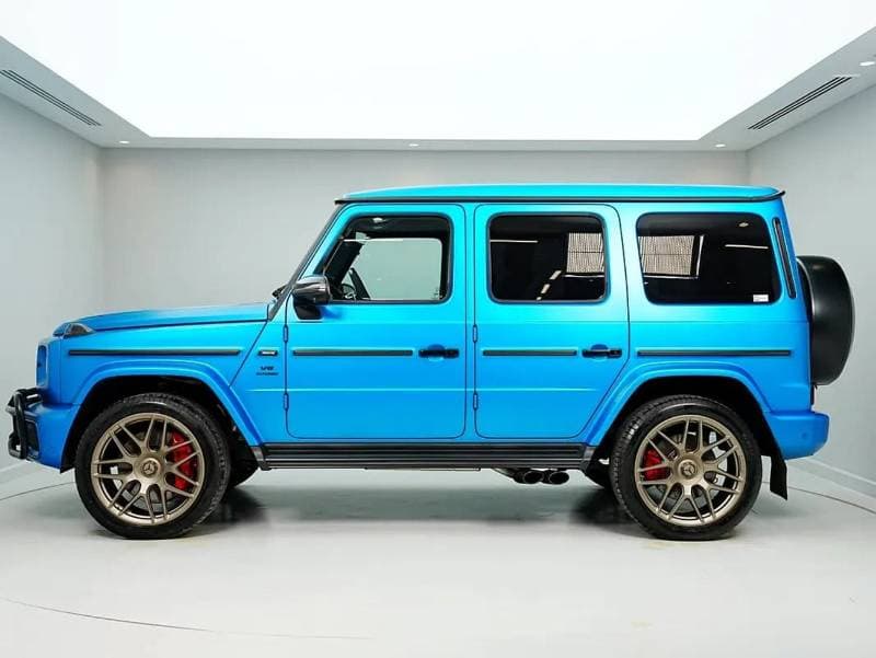 2025 Mercedes Benz G63 AMG STANDARD thumbnail 3