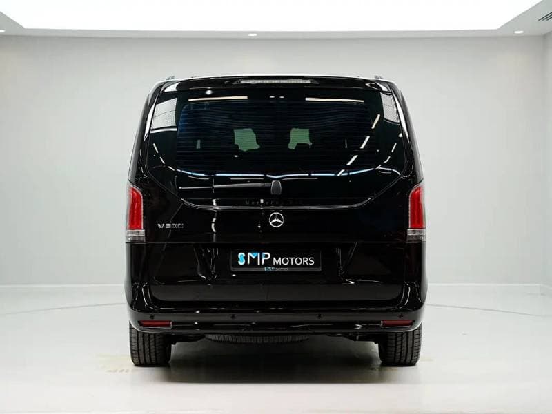 2026 Mercedes Benz V300 AVANTGARDE thumbnail 4