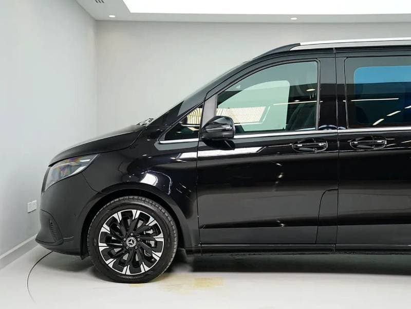 2026 Mercedes Benz V300 AVANTGARDE thumbnail 6
