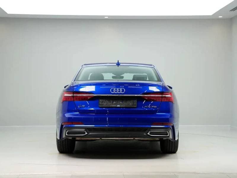 2023 Audi A6 40 TFSI thumbnail 5