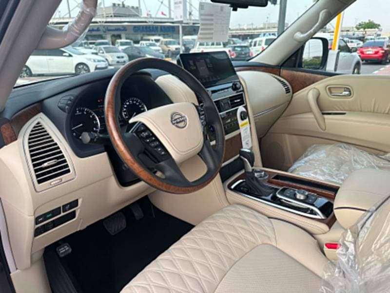 2024 Nissan Patrol LE PLATINUM CITY thumbnail 5