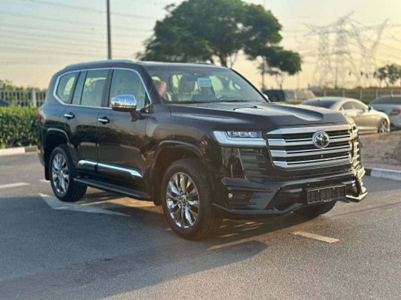 2026 Toyota Land Cruiser VXR thumbnail 3