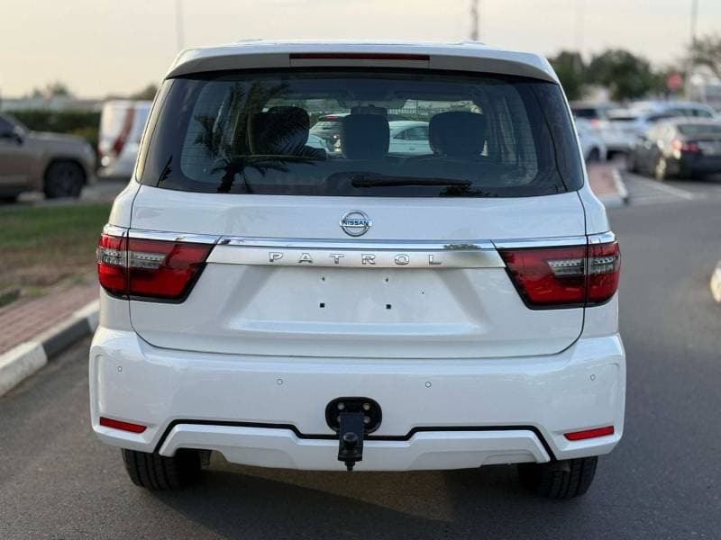 2020 Nissan Patrol SE T2 thumbnail 5