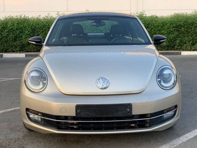 2015 Volkswagen Beetle SEL thumbnail 2